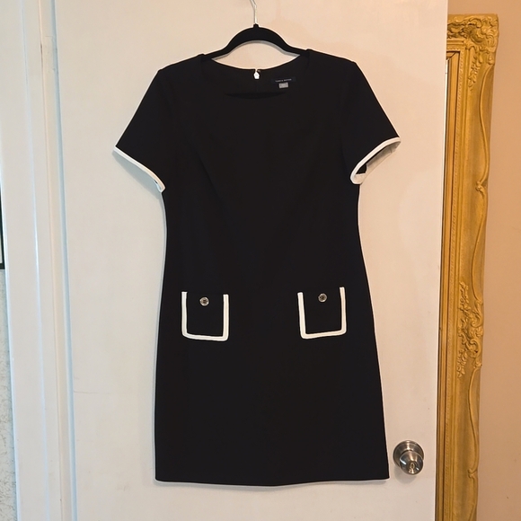 Tommy Hilfiger Dresses & Skirts - Tommy Hilfiger Dress 8